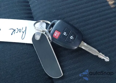 2017 Toyota Rav4 Le из США, поврежденный, VIN JTMBFREV0HJ109886